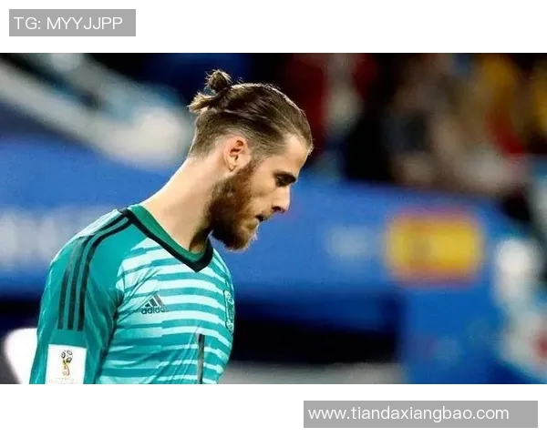 扎着头发的足球明星们如何通过发型展现个性与风格 扎着头发的足球明星们如何通过发型展现个性与风格