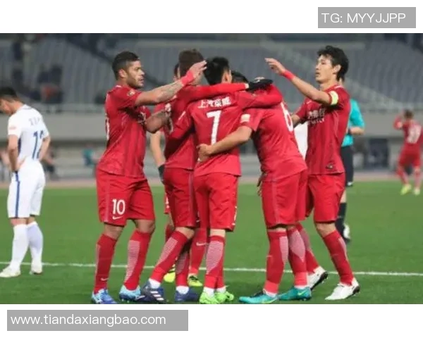 足球场上的璀璨明星b字开头的传奇球员们的精彩故事与成就分享