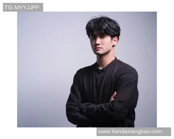 崔永熙:从青年才俊到行业领军人物的成长之路与人生哲学探讨 崔永熙:从青年才俊到行业领军人物的成长之路与人生哲学探讨